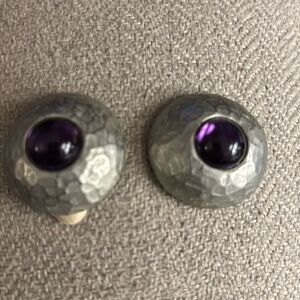 Vintagee hammered silver with amethyst larger clip on earrings